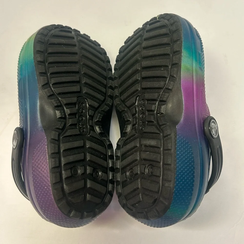 CROCS Toddler‎ Size 10 Unisex Tie-Dye Slippers - Blue and Purple